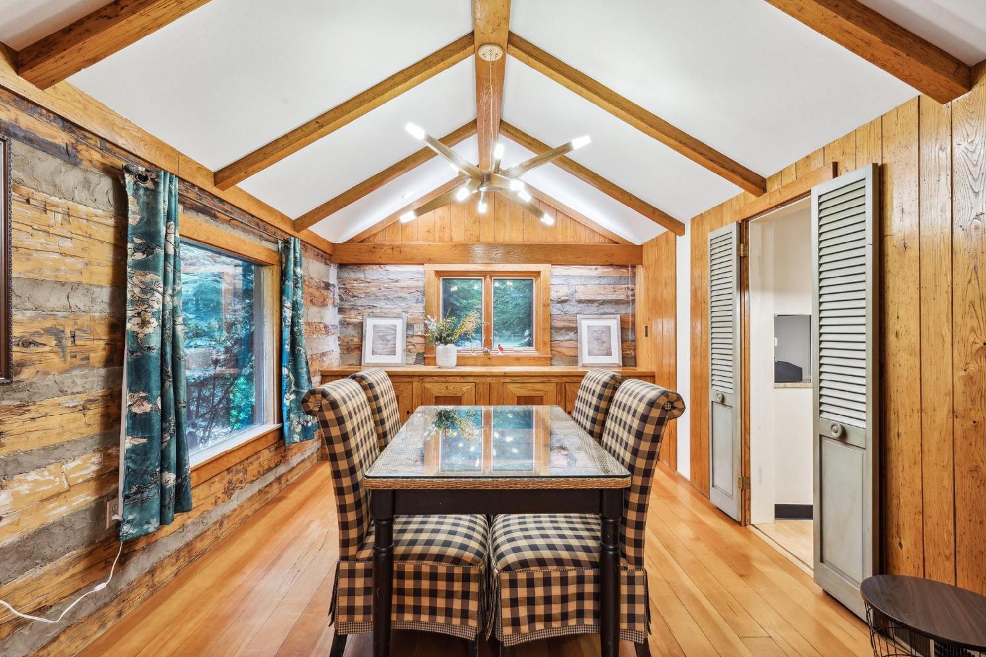 Log Cabin - Natures Oasis - Fire Pit & Gazebo Cleveland Esterno foto